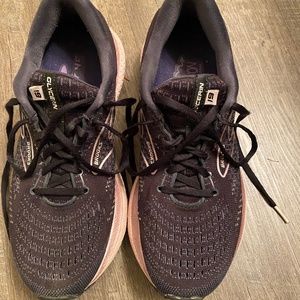 Brooks Glycerine 19 Size 9